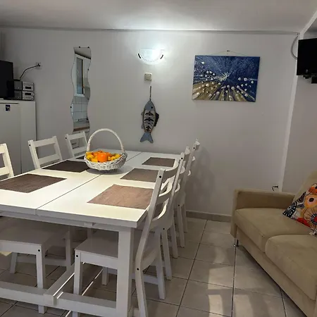 Apartament Stone